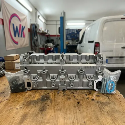 Tapa Cilindro 3b Para Peugeot 306 406 Partner Boxer 1.9 Xud