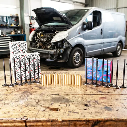 Valvula Japón Renault Trafic Master 2.5 16v Motor G9u + Guia